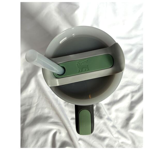 Stanley Quencher H2.0 Flowstate Tumbler 30oz Charcoal Grey, Teal Logo, Straw - Picture 6 of 6